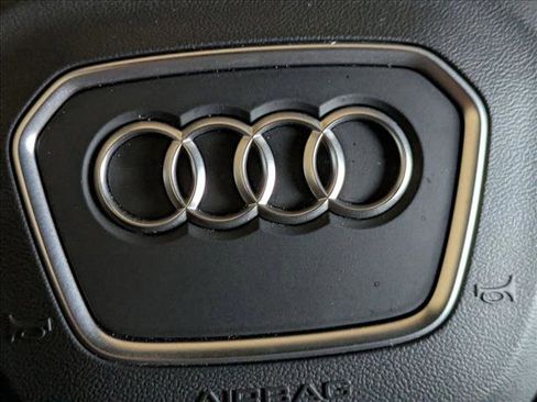 Used 2023 Audi Q5 2.0T Premium Plus w/ Premium Plus Package image 13