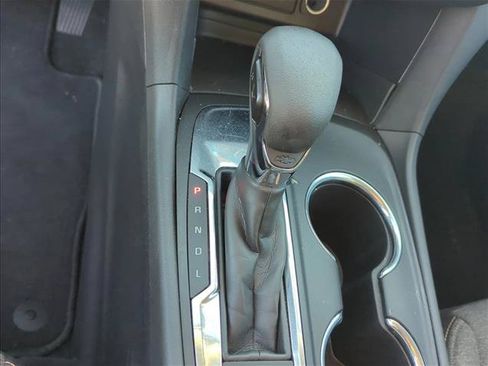 Used 2023 Chevrolet Equinox LT FWD image 23