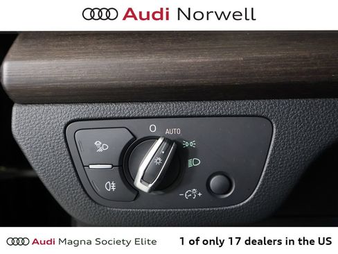 Used 2023 Audi Q5 2.0T Premium w/ Convenience Package AWD/4WD image 25