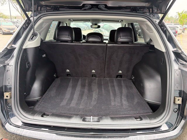 Used 2022 Jeep Compass Latitude w/ Convenience Group AWD/4WD image 16