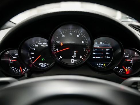 Used 2012 Porsche Cayenne image 12