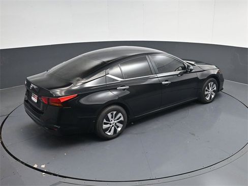 Used 2022 Nissan Altima 2.5 S w/ Driver Assist Package image 39