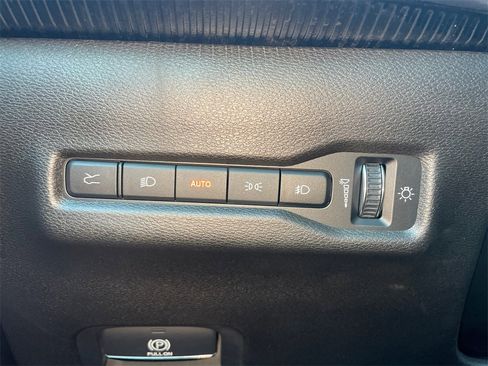 Used 2025 Jeep Wagoneer Launch Edition w/ Trailer Tow Group image 35