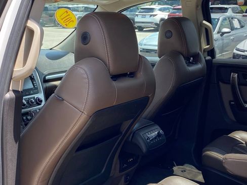 Used 2017 GMC Acadia Limited SLT AWD/4WD image 28