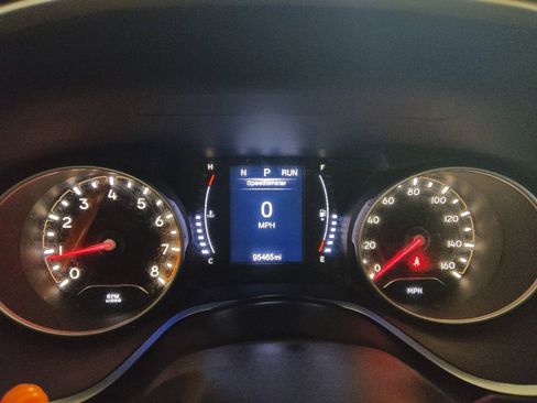 Used 2018 Jeep Compass Latitude image 23