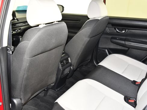Certified 2025 Honda CR-V LX image 28
