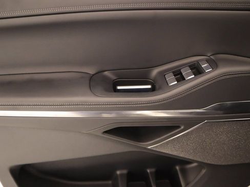 New 2025 Lincoln Navigator Reserve w/ Jet Appearance Package AWD/4WD image 17