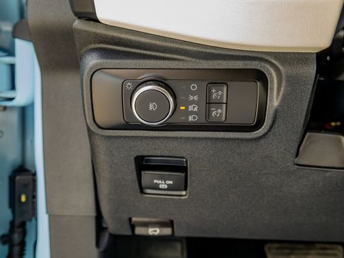 Used 2025 Ford Bronco Heritage Edition image 21