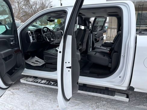 Used 2017 GMC Sierra 1500 SLT w/ SLT Premium Package image 5