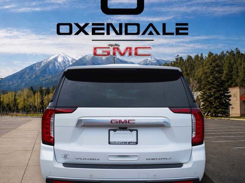 Used 2024 GMC Yukon XL Denali w/ Denali Reserve Package AWD/4WD image 6