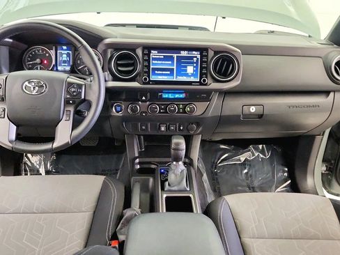 Used 2023 Toyota Tacoma TRD Off-Road AWD/4WD image 29