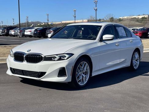 Used 2025 BMW 330i Sedan image 7