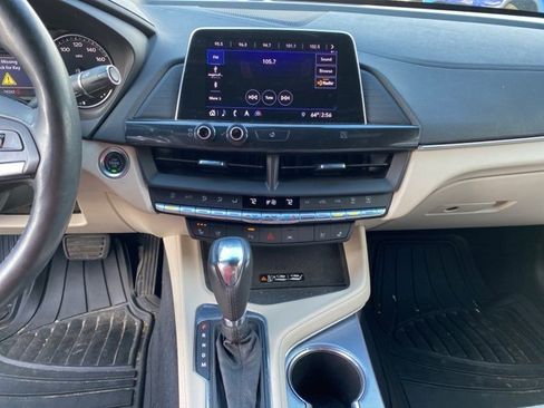 Used 2020 Cadillac CT4 Premium Luxury image 30