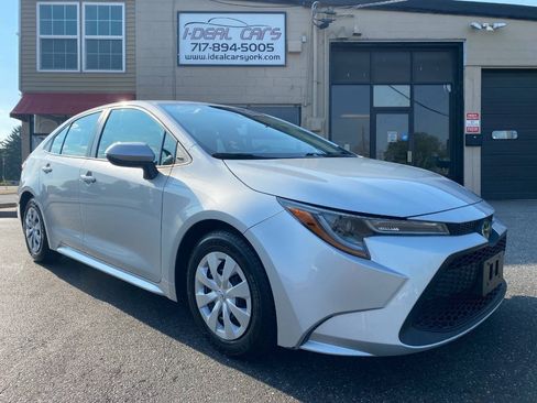 Used 2021 Toyota Corolla L w/ Carpet Mat Package (TMS) FWD image 28