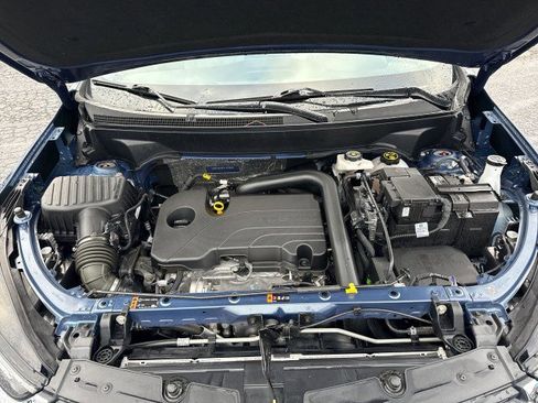 Used 2024 Chevrolet Equinox LT w/ LPO, Floor Liner Package image 17