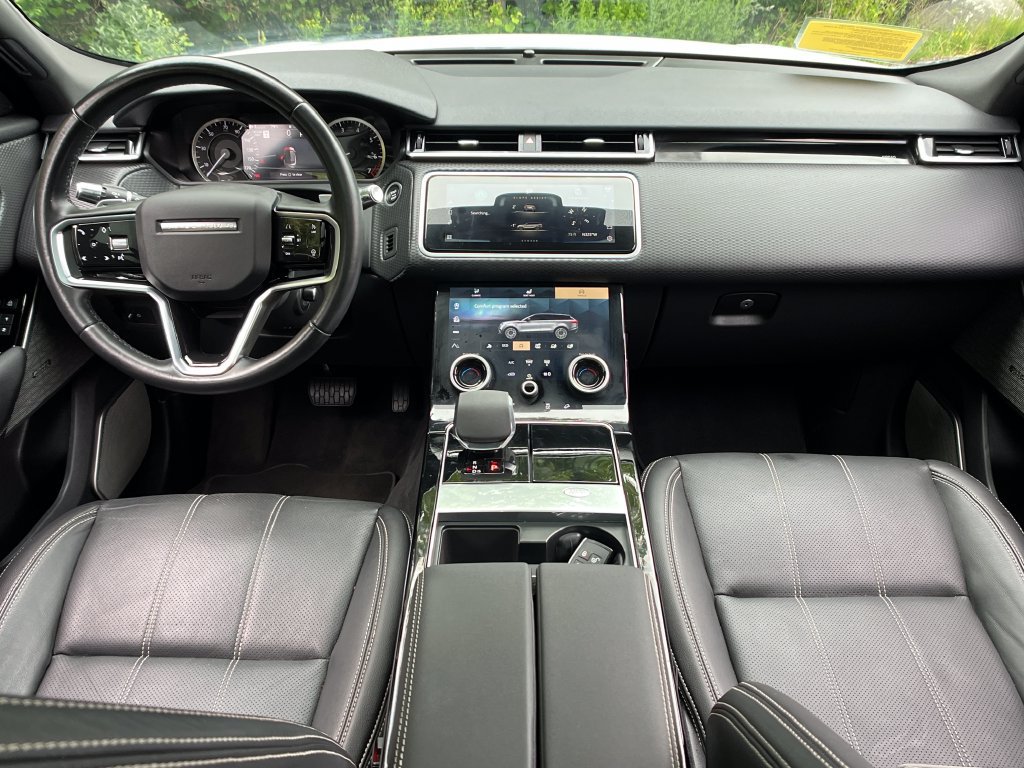 Used 2022 Land Rover Range Rover Velar S AWD/4WD image 13