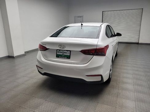 Used 2021 Hyundai Accent SE FWD image 7