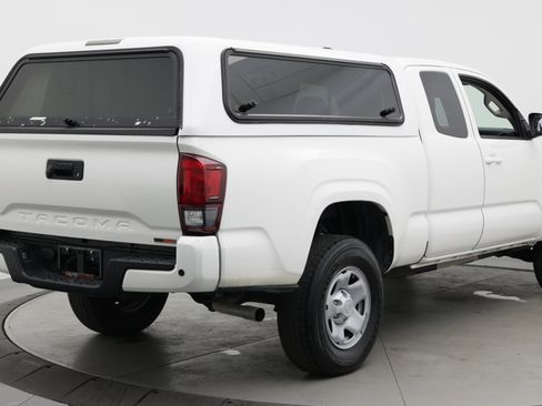 Used 2021 Toyota Tacoma SR RWD image 7