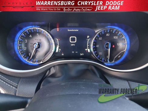 New 2026 Chrysler Pacifica Select image 17