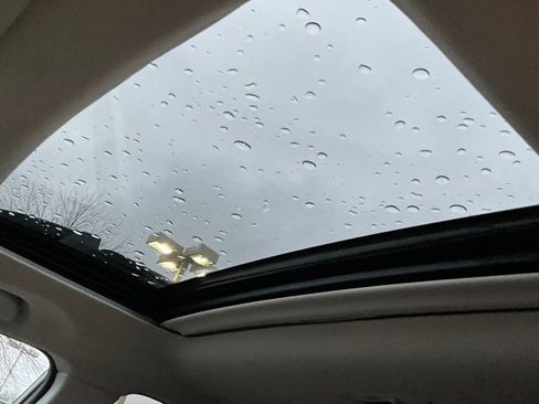 Used 2021 Subaru Outback Limited image 20