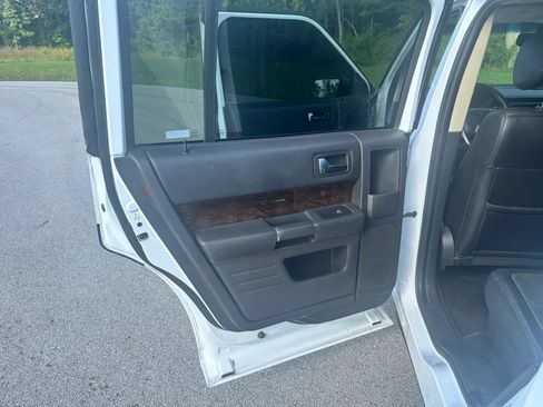 Used 2015 Ford Flex Limited AWD/4WD image 11