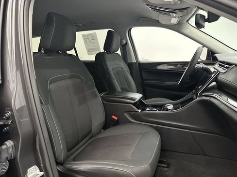 Used 2022 Jeep Grand Cherokee L Laredo w/ Luxury Tech Group I AWD/4WD image 28