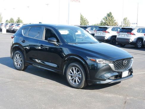 Used 2025 MAZDA CX-5 AWD 2.5 S w/ Preferred Package image 2