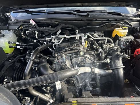 New 2025 Ford Ranger Lariat w/ Chrome Accent Package image 16