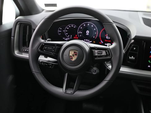 New 2026 Porsche Cayenne Coupe AWD/4WD image 22