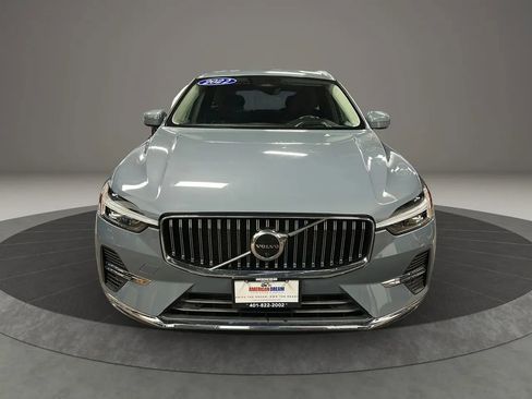 Used 2022 Volvo XC60 T8 Inscription w/ Advanced Package image 8