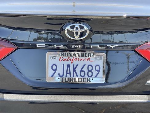 Used 2024 Toyota Camry SE FWD image 27