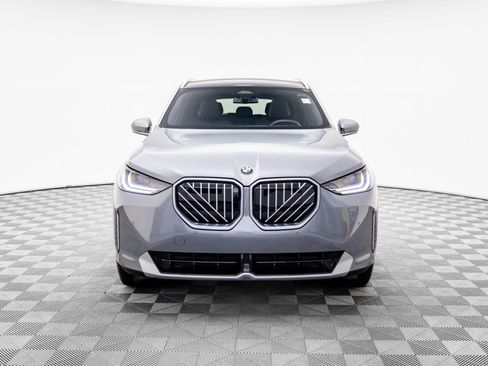 Used 2025 BMW X3 xDrive30i w/ Premium Package image 8