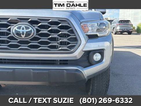 Used 2021 Toyota Tacoma TRD Off-Road AWD/4WD image 5