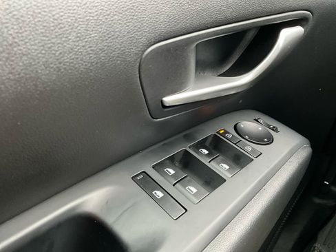 Used 2025 Hyundai Santa Cruz SEL image 24