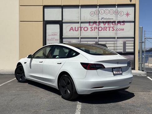 Used 2023 Tesla Model 3 Standard Range RWD image 9