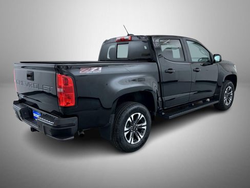 Used 2022 Chevrolet Colorado Z71 AWD/4WD image 5