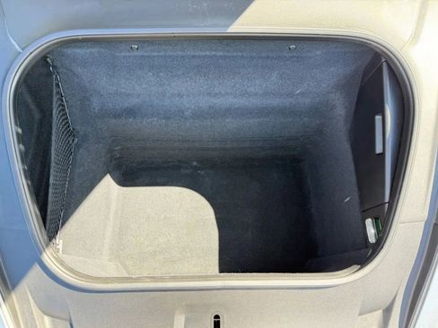 Used 2022 Porsche 911 Carrera image 32