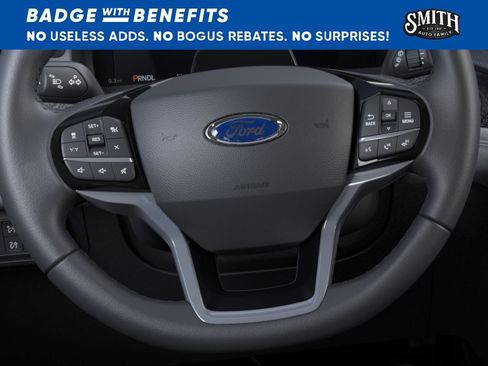 New 2026 Ford Explorer Platinum w/ LUX Leather Package AWD/4WD image 13