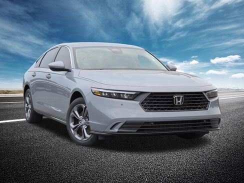 New 2026 Honda Accord EX-L image 2