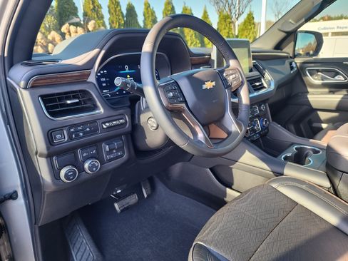 Used 2023 Chevrolet Tahoe High Country image 24