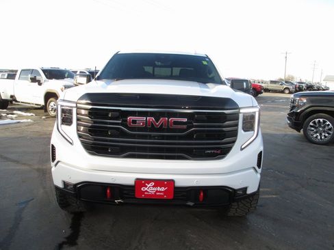 Certified 2025 GMC Sierra 1500 AT4 w/ AT4 Premium Package image 12
