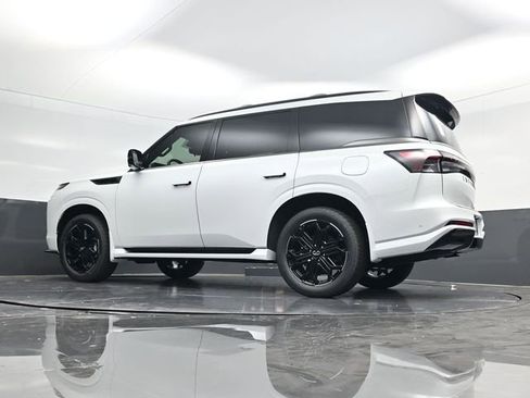 New 2026 INFINITI QX80 4WD image 62