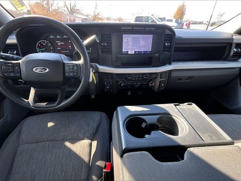 Used 2023 Ford F250 XL w/ FX4 Off-Road Package image 15