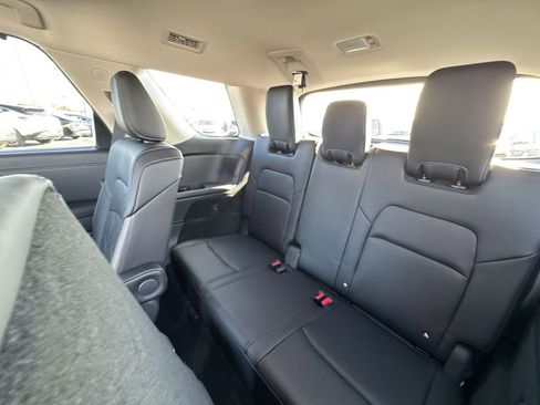 New 2026 Nissan Pathfinder Platinum image 24