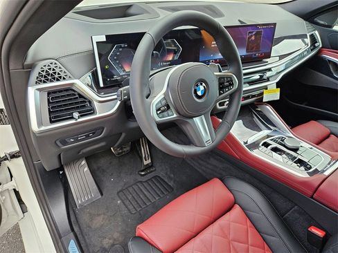 New 2026 BMW X6 xDrive40i w/ Premium Package image 9
