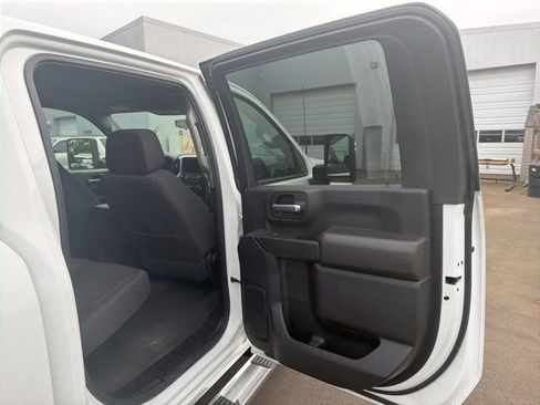 Used 2022 Chevrolet Silverado 2500 LT w/ Convenience Package AWD/4WD image 21