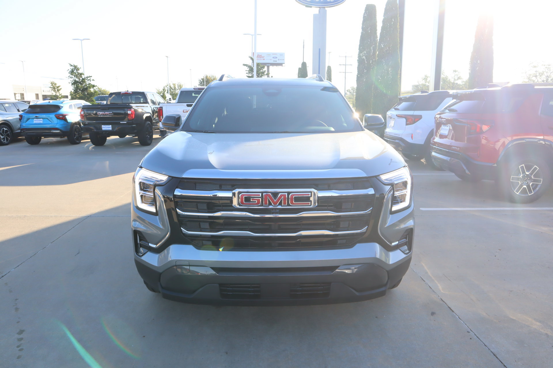 New 2027 GMC Terrain Elevation w/ Elevation Premium Package FWD image 11