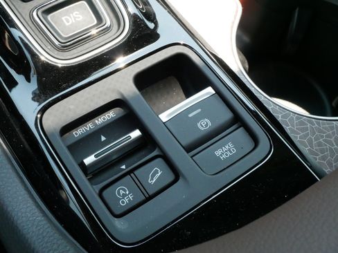 Used 2026 Honda Pilot Elite image 25