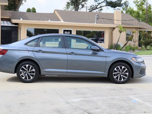 Used 2024 Volkswagen Jetta S FWD image 10