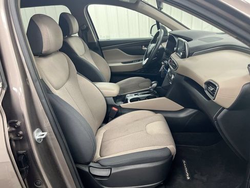 Used 2019 Hyundai Santa Fe SE FWD image 21